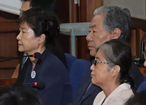 崔顺实亲信干政案获刑18年 罚款1