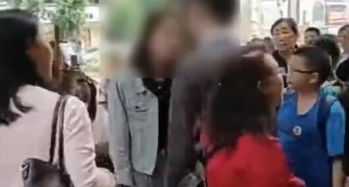 520当天男子被女友扇了52耳光 警察:两人闹矛盾_新闻频道(南京520当天)
