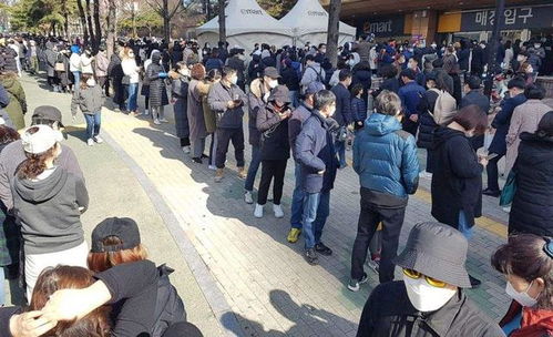 韩国一罩难求:凌晨4点排队7小时