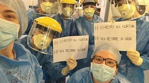 意大利新冠肺炎确诊病例增加至7424例(意大利新冠肺炎确诊人数比上个月减少了两倍修改病句)