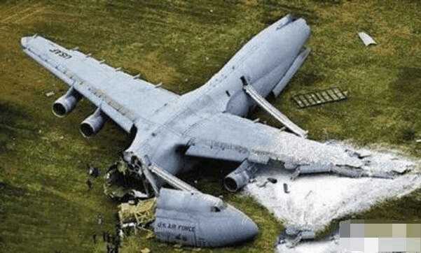 世界十大空难事故盘点:特内里费空难,583人遇难(世界十大空难事故911排第几)