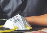 特朗普、彭斯若双双感染病毒 白宫无应变方案(虽然彭斯依靠与特朗普决裂)