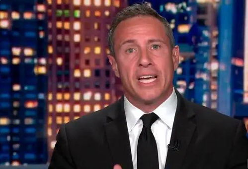 CNN主持人克里斯·科莫：特朗普自曝服羟氯喹是为转移这事注意力(美国CNN主持人)