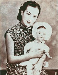 英年早逝的美女歌星有哪些：小红莓主唱桃乐丝 惠特尼-休斯顿(形容美女英年早逝的成语)