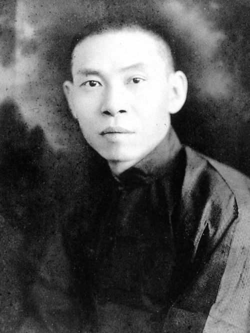 民国美女孟小冬真实照片：杜月笙对孟小冬有多好？(民国孟小冬的小说)
