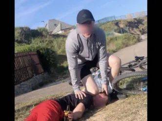 看到背部发其实有人发起了黑人之死挑战赛