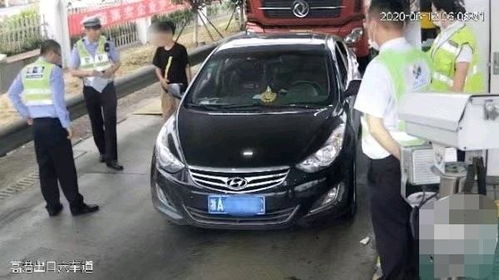 未成年人驾驶机动车上路是违反交通安全法规的