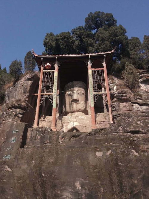 大唐代坐佛被淹半个世纪,石窟专家呼吁进行调查和保护