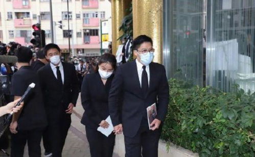 赌王灵堂的一个女人自称是私生女