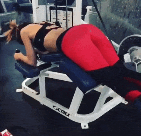 她是电臀皇后 Lexy Panterra 让我们感受一下她神