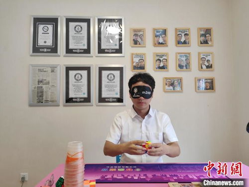 28岁的西安男孩夏燕用惊人的手速打破吉尼斯纪录(西安下水道男孩)