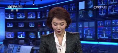 央视主持人李梓萌再次出现主持工作失误的场面(央视主持人李梓萌身高)