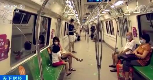 受新冠肺炎疫情冲击,新加坡国内生产总值已经连续两个季度下滑,(一季度)