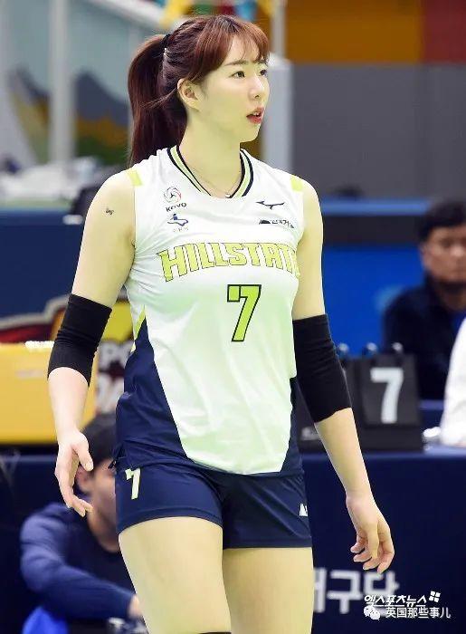 韩国25岁女运动员自杀(韩国运动套装女)