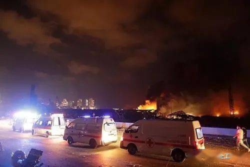 广岛式灾难 黎巴嫩证实2700吨硝酸铵爆炸