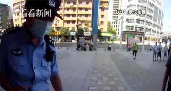 宜昌3岁女孩在街上迷路 警方:我叫小妹妹(湖北宜昌女孩)