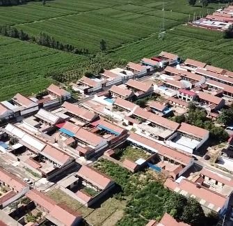 村书记回应花费数百万建水上乐园 想带动村民致富