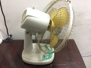 男子在餐厅吃饭打开电风扇,酒店要求赔偿6000元(男子打妻子和男人吃饭)