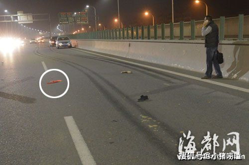 大学生情侣追尾渣土车当场死亡 司机下车看了看就走了