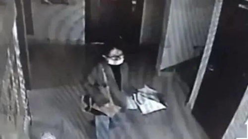男子杀害前妻后埋尸化粪池,转她15万元旅游(男子杀害前妻后埋尸化粪池)