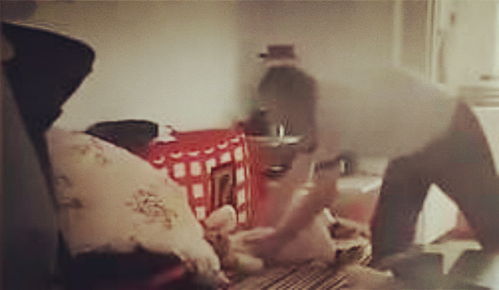 父亲酒后摔死了2岁的儿子,摔娃视频在网上疯传,摄影师竟是幼儿(男子酒后摔死)
