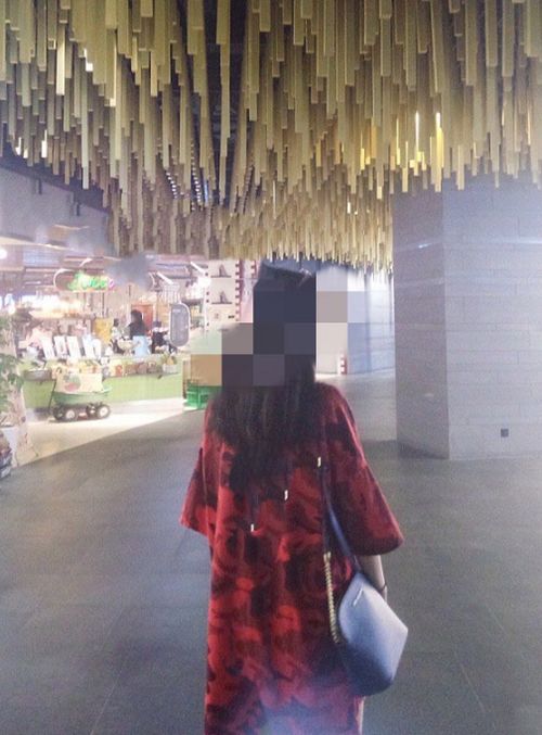前男友用私人照片威胁 法院一审判决张书面向媛媛道歉(和前男友的照片怎么处理最好)