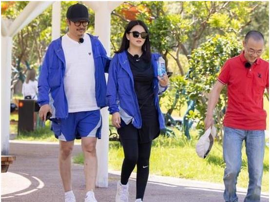王岳伦李湘夫妇出轨 网友:去录综艺吗?(王岳伦李湘婚变)