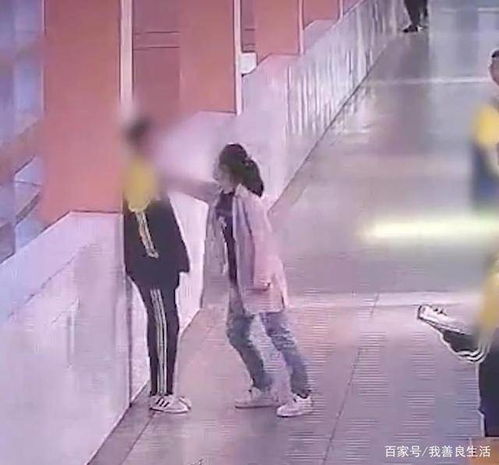 武汉14岁男孩被母亲扇耳光 乘客不注意从教学楼跳楼自杀(武汉14岁男孩被母亲扇耳光)