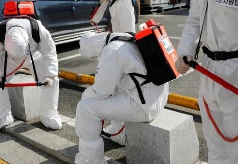 韩国医生罢工导致两名患者死亡越来越严重