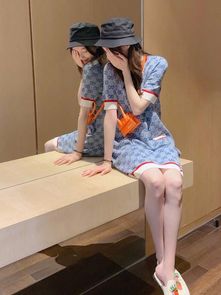 四川美女5岁以下男友偷偷开房(四川美女演员)