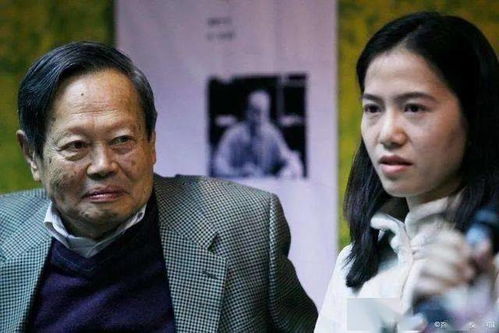 63岁上市公司董事长娶38岁妻子(上市公司董秘任职条件)