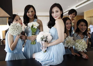 新娘结婚了,但她和伴娘在泥里很尴尬 网友现场曝光更加困惑(结婚当天新娘还上课)