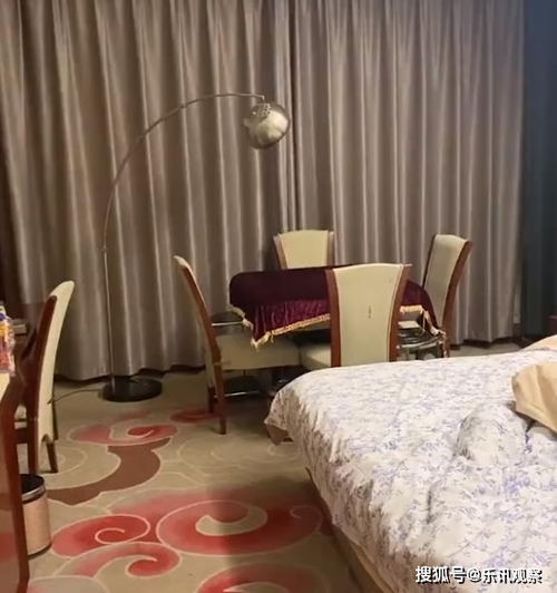 凌晨4点,她发现一只手突然伸进阳台窗户,正在拉窗帘(凌晨宿舍的发现)
