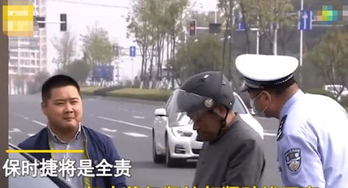 环卫车撞兰博基尼损失超过10万 最近扬州发生了暖心交通事故(环卫车撞兰博基尼维修费超10万)