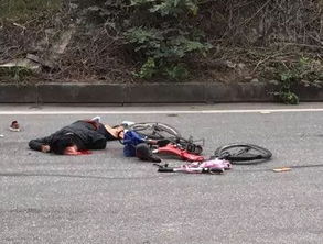 福建女子骑自行车被卡车撞倒碾压头部,上演极限死亡逃生(女子骑自行车被大货车碾压)