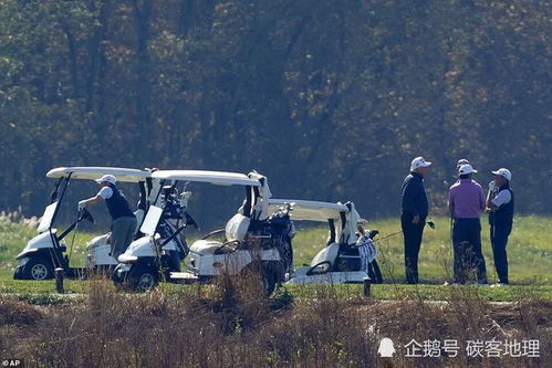 特朗普现任总统正在弗吉尼亚州斯特林的俱乐部打高尔夫球(特朗普2024年还能当总统吗)