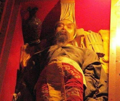1973年秦始皇还活着的证据曝光 1973年秦始皇事件讲的是什么