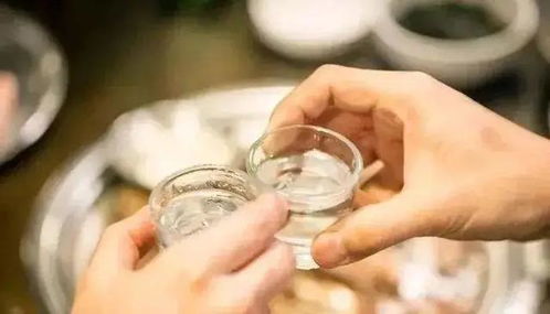 凌晨三四点醒来要警惕_健康频道(凌晨三四点醒来要解大便)