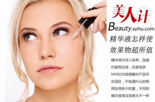 为什么男生接吻时手不老实? 为什么男生接吻时会咬女生嘴唇