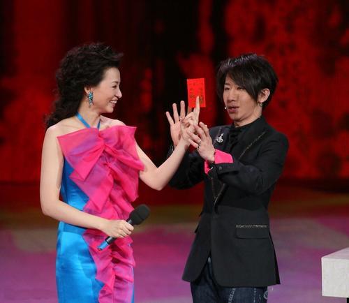 为什么刘谦突然不火?这一事件是刘谦自食其果 为什么刘谦突然销声匿迹了