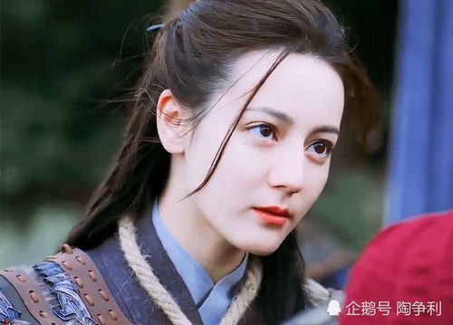 弥古丽:你现在喜欢养吗?长歌:想了想,没回答,我想前女友