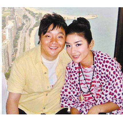 谁是黄奕的两个丈夫?黄毅有两个前夫,两个和黄毅结婚时间不长