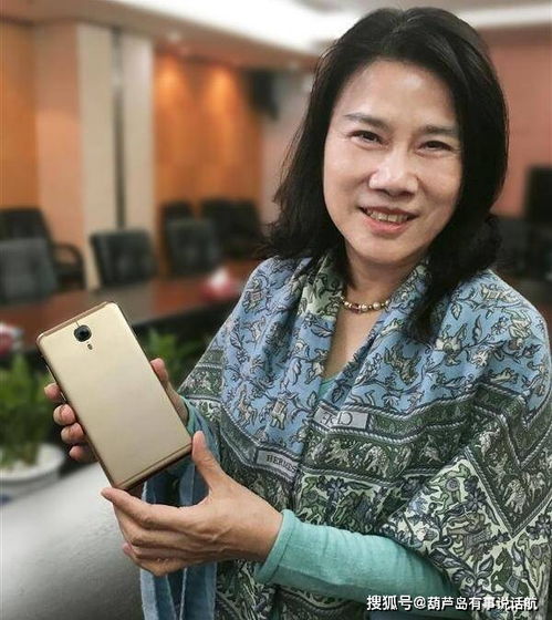 格力董事董明珠的简短经历 董明珠现在是格力的什么职位