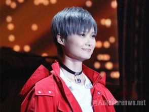 李宇春嫁给78岁的外国富翁是真的吗? 李宇春78岁老外