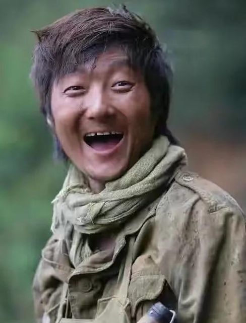董洁王大治辣眼照片,安吉尔现在一定很后悔了! 董洁王大治亲密照