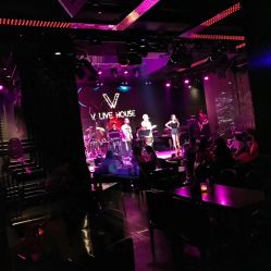 livehouse这是什么意思? livehouse是清吧吗