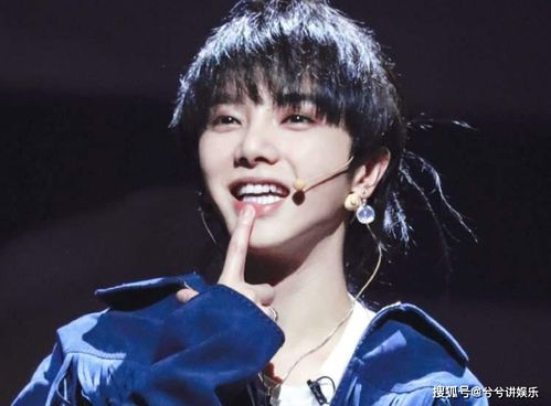 华晨宇的女朋友是谁:目前单身一人(华晨宇的女朋友是谁是不是邓紫棋)