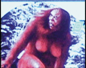 揭开俄罗斯女野人之谜是狼人的后裔吗? 2004年俄罗斯抓到野人