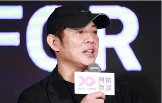 李连杰将打造功夫真人秀 国际巨星(李连杰评价周星驰功夫)