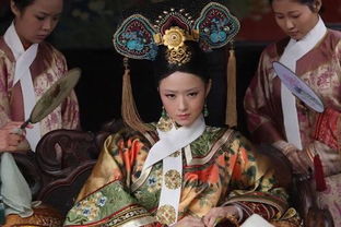 华妃绝望自杀,只留下一句话:皇帝,你伤害世兰好苦啊!